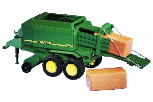 John Deere Kanttipaalain ja kaksi paalia 02017, BRUDER