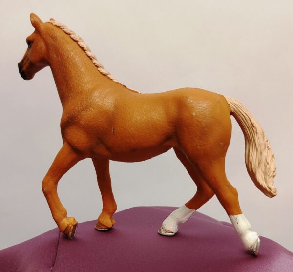 SCHLEICH Englannintäysiverinen tamma ja loimi 42360 v.2016 - Image 2