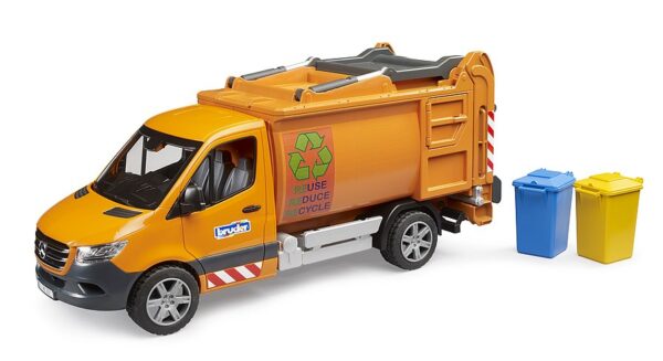 BRUDER 02682 MB Sprinter roska-auto ja kaksi roska-astia