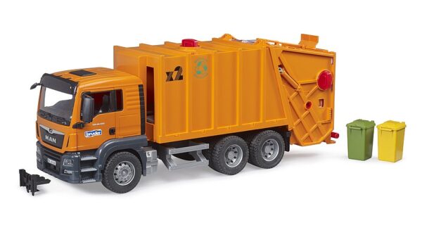 BRUDER 03760 MAN TGS -roska-auto ja kaksi roska-astiaa