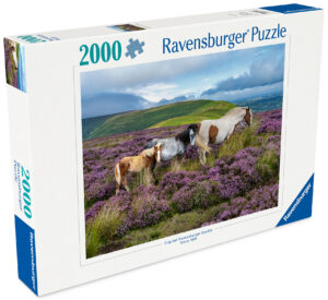 Ravensburger Puzzle 2000 Pieces: Wild Horses in the Heathe